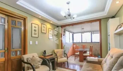 Apartamento 03 dormitórios no bairro Cristo Redentor com sacada e churrasqueira
