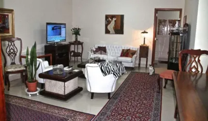 Apartamento 3 dormitórios