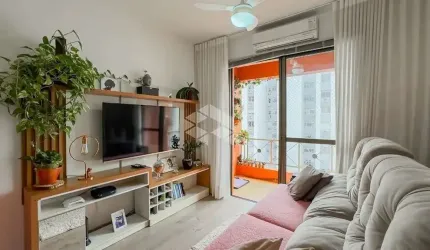 ** Apartamento de 3 Dormitórios com Vaga no Bairro Chácara das Pedras **