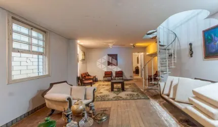 Sobrado à venda com 3 quartos 400 m² no bairro Floresta