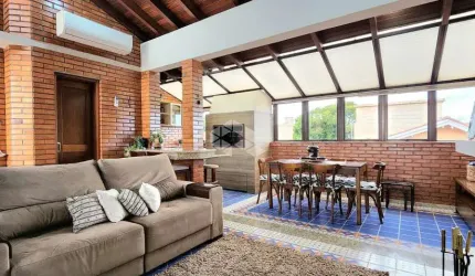 Casa Condomínio Bairro Cristal