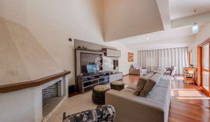 Casa com 4 quartos/dormitórios, 273m² no bairro Ipanema em Porto Alegre