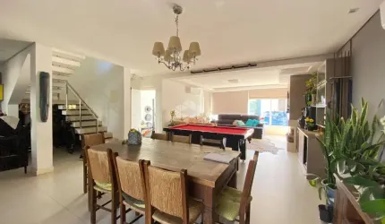 Casa em Condomínio  com 04 dormitórios no Lagos de Ipanema Porto Alegre