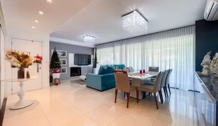 Apartamento com 3 dormitórios, sendo 3 suítes no bairro Pedra Redonda em Porto Alegre