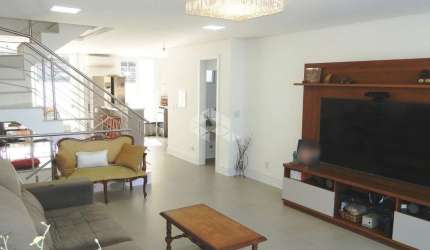 Casa em Condomínio 3 quartos/dormitórios, 1 suite  Jardim Isabel