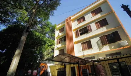 Apartamento térreo no bairro Praia de Belas
