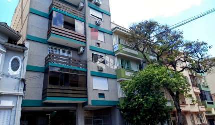 Apartamento desocupado à venda no Centro Histórico