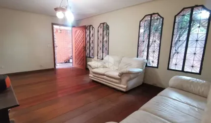 Vendo Casa 250m² 2 Dormitórios 2 Vagas Vila Morse São Paulo - SP