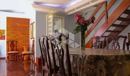 Vendo Casa 246m² 4 dormitórios 2 vagas Parque Industrial das Oliveiras, Jardim Wanda Taboão da Serra SP