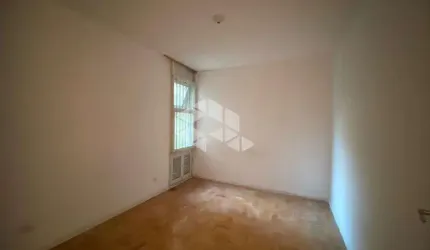 Apartamento 2 dormitórios com vaga de garagem