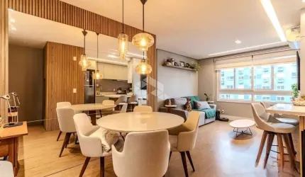 Apartamento mobiliado, 2 Dormitórios, 1 Suíte, 2 Vagas.