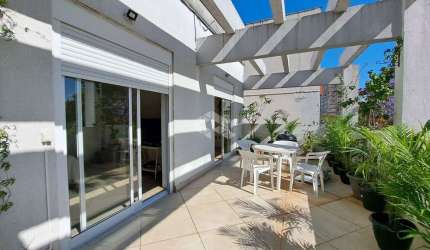 Apartamento , 4 dormitórios, sacada, churrasqueira, Bom Fim.