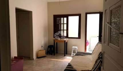 Apartamento Térreo de 1 Dormitório com Pátio