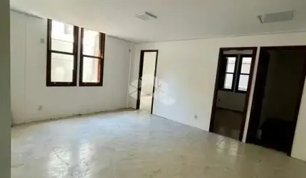 Apartamento Garden Centro na Alberto Bins, reformado com 164m²