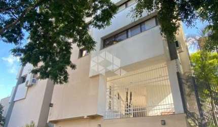 Apartamento de 02 dormitórios e 02 vagas com 79m² no bairro Jardim Botânico em Poa.