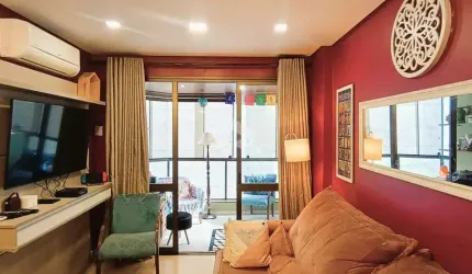 Apartamento 3 dormitórios, 2 varandas, 3 banheiros , 1 closet e 1 vaga à venda no Menino Deus, Porto Alegre