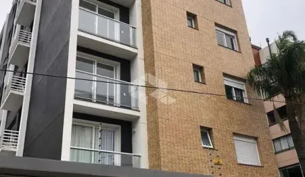 PRÓXIMO DO PONTAL - NUNCA HABITADO. Apartamento com 86 metros privativos, amplo living com janelão. Cozinha americana com churrasqueira. Lavabo, 02 qu