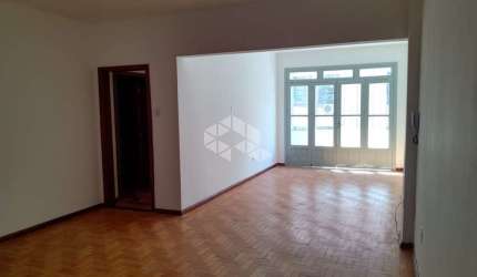Crédito Real vende  apartamento no Centro histórico,  2 dormitórios,  living amplo