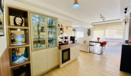 Apartamento 3 dormitórios, 1 suíte, 1 vaga, semi-mobiliado, Santana, Porto Alegre