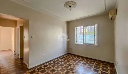 Apartamento com 2 dormitórios 2 banheiros 80 m², elevador, no bairro Petrópolis - Porto Alegre