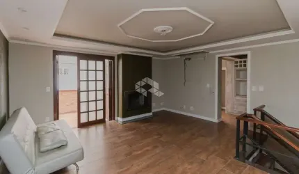 Cobertura Duplex 2 quartos e vaga de garagem coberta no bairro Santana em Porto Alegre.