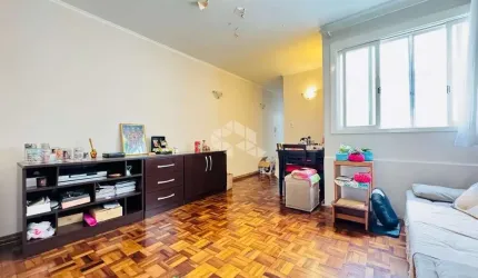 Apartamento 1 dormitório, 1 vaga, Floresta, Porto Alegre.
