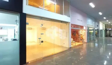 Loja em prédio comercial com 01 vaga à venda no Moinhos de Vento