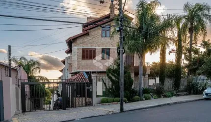 Casa Nova em Condomínio nunca ocupada e com vista para o Guaíba!