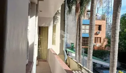 Apartamento 2 dormitórios próximo do hospital de clinicas