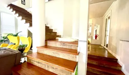 CASA 03 DORMITÓRIOS COM PISCINA