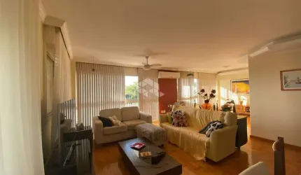 APARTAMENTO AMPLO NO CENTRO!
