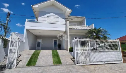 EXCELENTE ALVENARIA COM PISCINA NO BAIRRO CASTELO