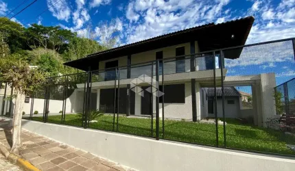 CENTRAL!! Residencial ou Comercial.