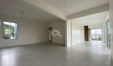 Cobertura 3 quartos (1 suíte) no Santo Inácio com linda vista para o centro da cidade!!