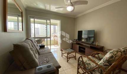 Apartamento a poucos metros do mar em Capão da Canoa - 02 dormitórios