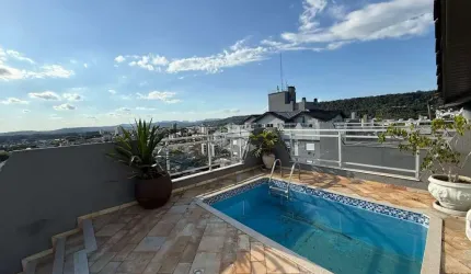 Cobertura com piscina próxima ao Centro de Santa Cruz do Sul