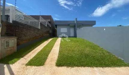 Casa Geminada 02 dormitórios na João Alves