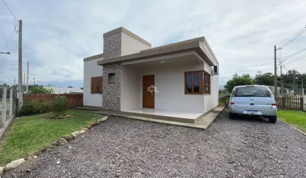 Alvenaria semimobiliada de esquina com 2 dormitórios em Vera Cruz