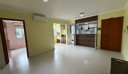 Apartamento mobiliado, 03 dormitórios, próximo ao Centro