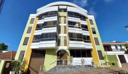 Belíssima cobertura localizada no bairro Nossa Senhora de Fátima