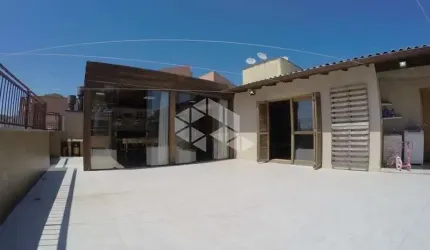 Cobertura com 251 m² e 3 quartos à venda no bairro Teresópolis.