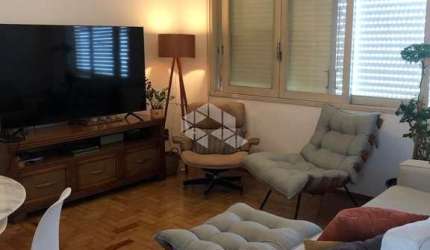 Apartamento com 75m² e 2 quartos à venda no Partenon