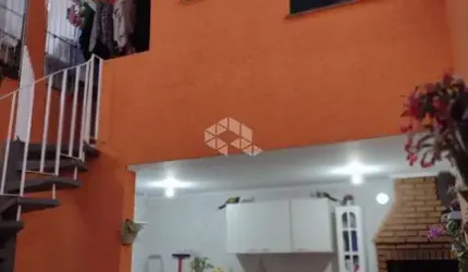 SOBRADO A VENDA   -   ITAQUERA