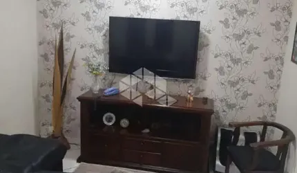 CASA A VENDA   -  JARDIM MARACANÃ