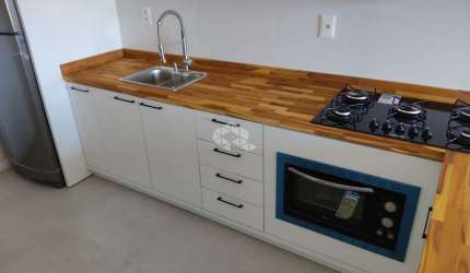 Apartamento de 1 dormitórios no Estreito