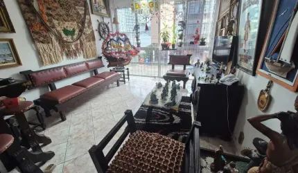 APARTAMENTO À VENDA COM 3 QUARTOS SENDO 1 SUÍTE E 1 VAGA DE GARAGEM NO BAIRRO COQUEIROS EM FLORIANÓPOLIS/SC.