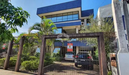 PRÉDIO COMERCIAL FANTÁSTICO NO 4º DISTRITO!