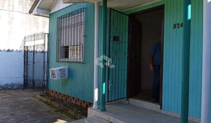 VILA IPIRANGA - Casa com apartamento nos fundos 2 (dois) dormitórios cada.
