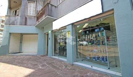 Loja comercial 223m² área útil. Av. Ijuí esquina Av. Taquara. Bairro Petrópolis.