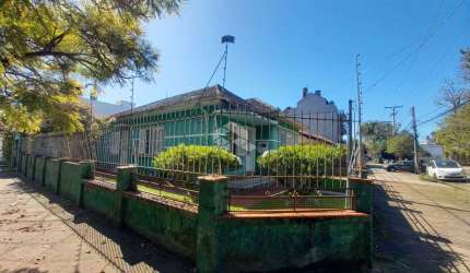 Casa 3 dormitórios/quartos no Bairro são Geraldo em Porto Alegre